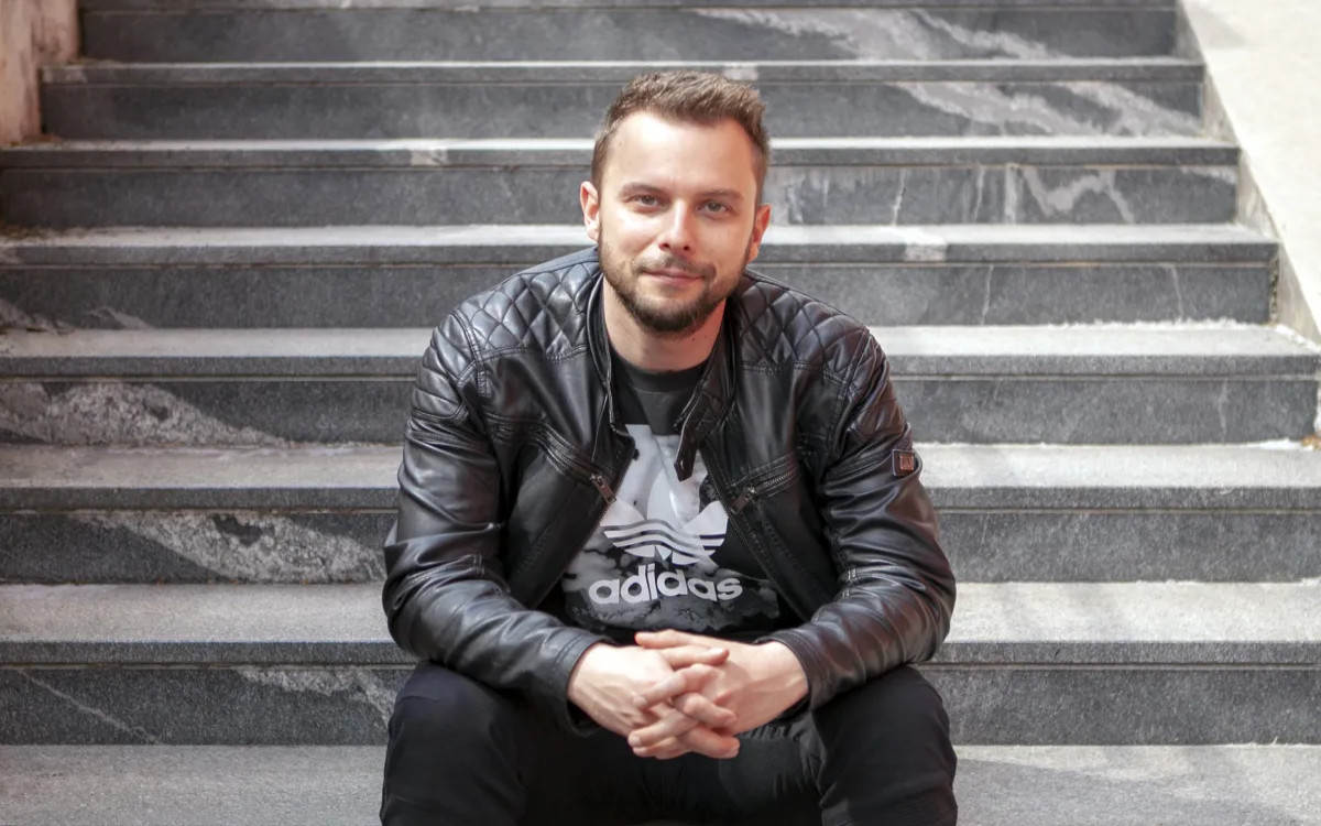 Luka Bajs: »Gledališki tolmač se dotakne prav vsakogar«