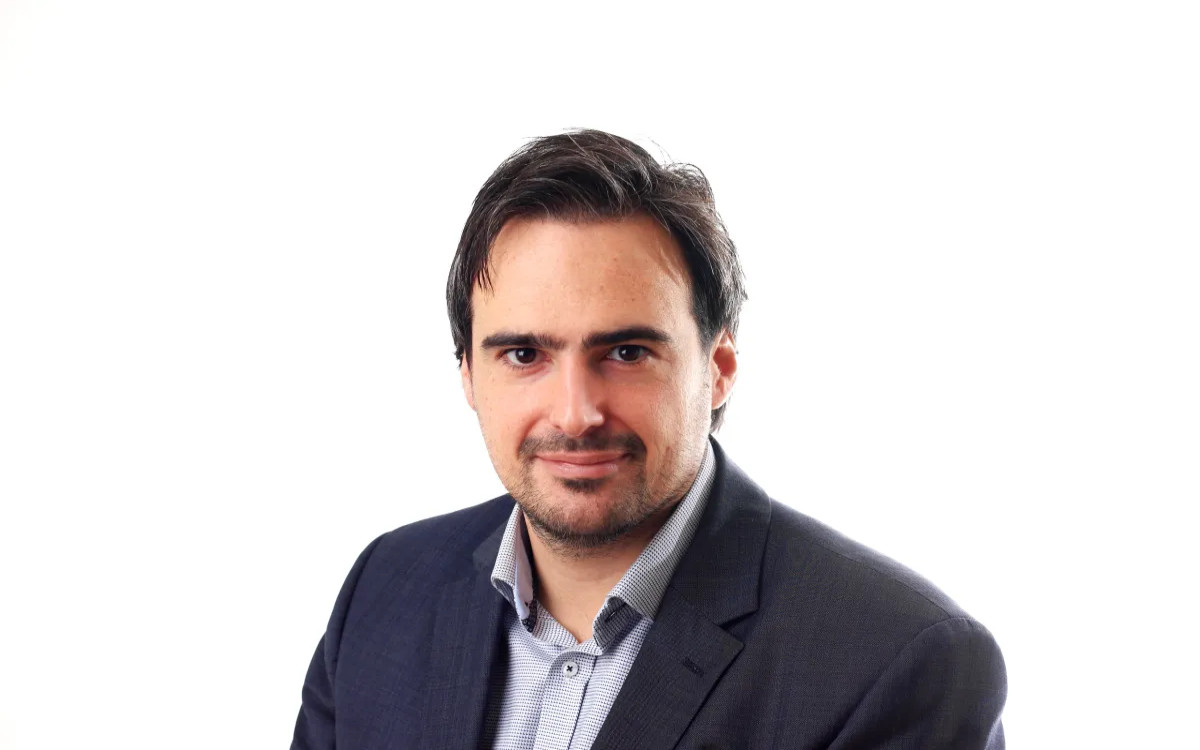 Vodenje Večera prevzema Miha Klančar