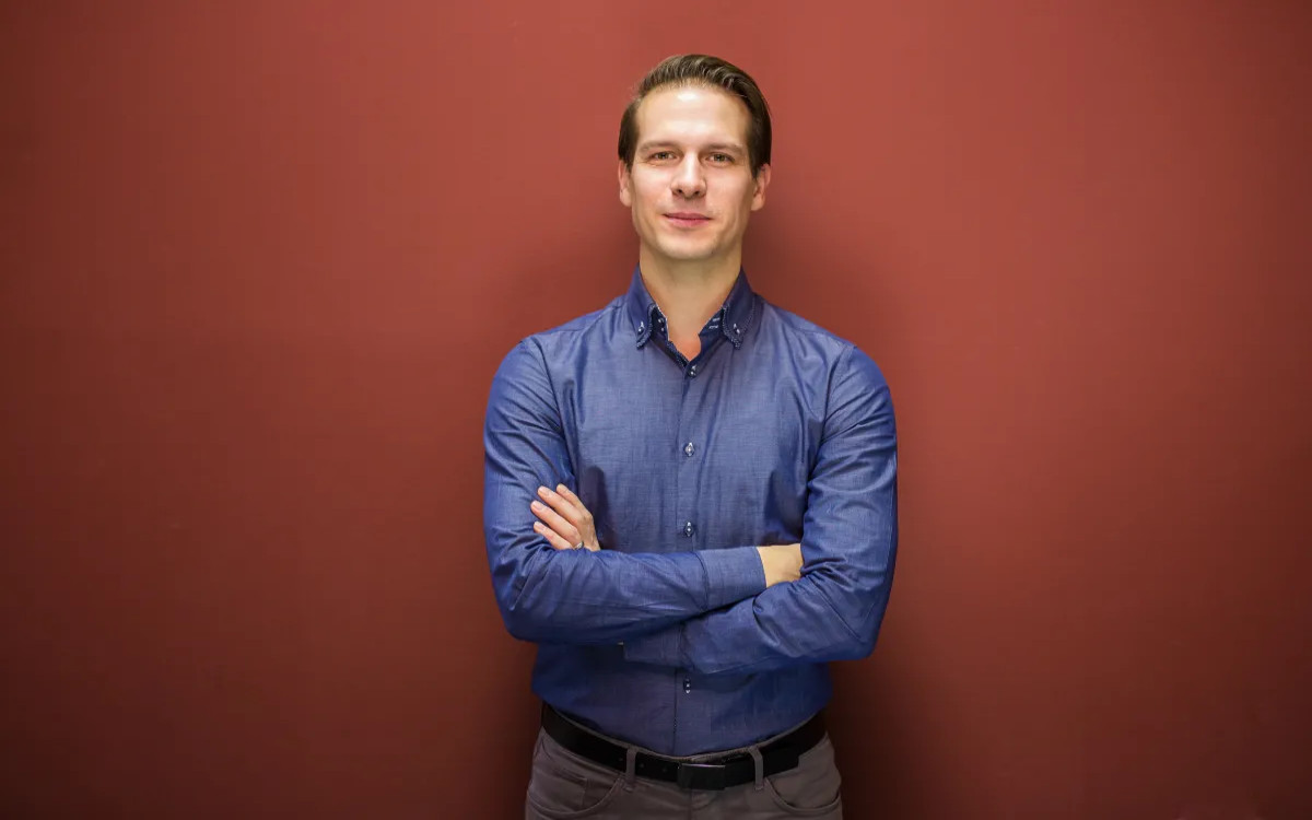 Nov član ekipe AV studia 