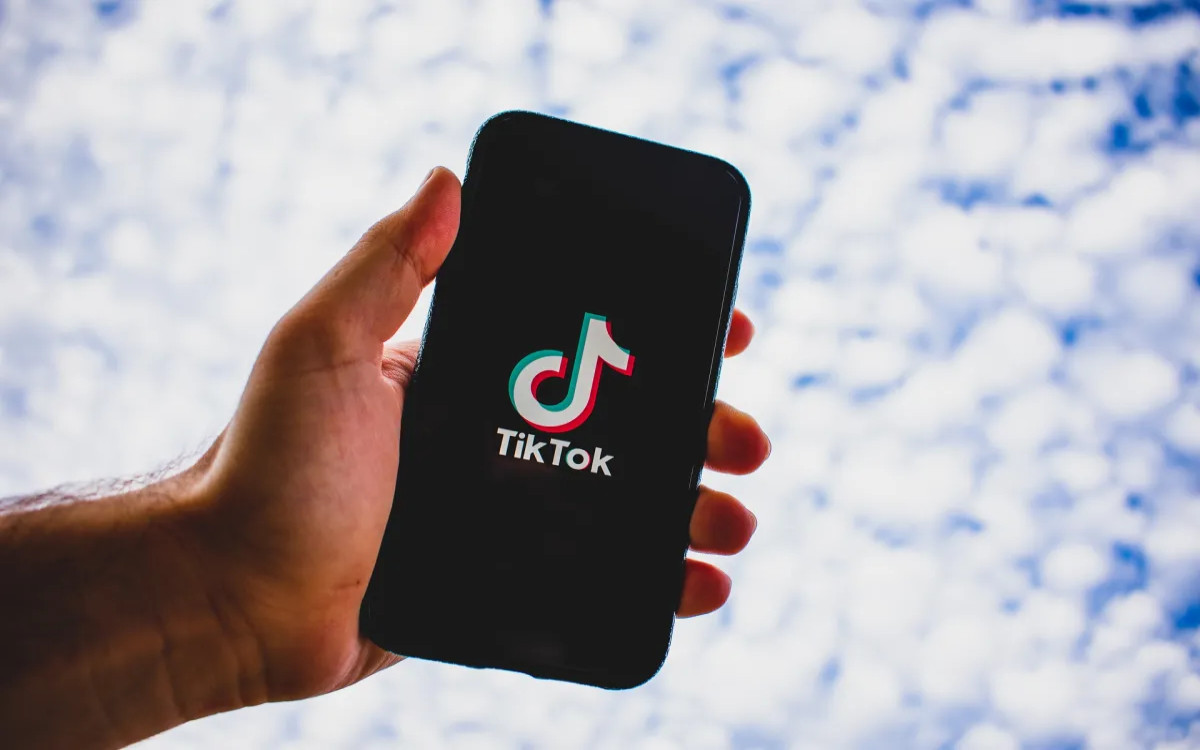 TikTok in Sony Music nadaljujeta sodelovanje 