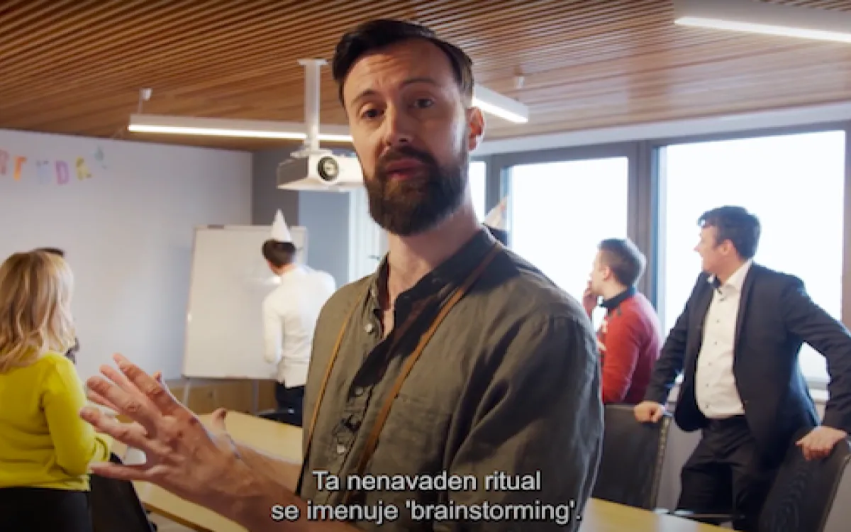 Ko zaposleni postanejo glavni igralci v filmu