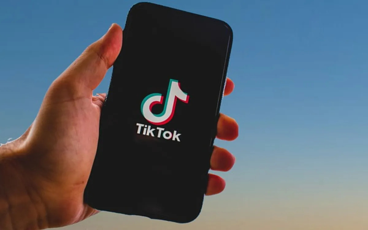 Tik tok je najhitreje rastoče družbeno omrežje tudi v Sloveniji 