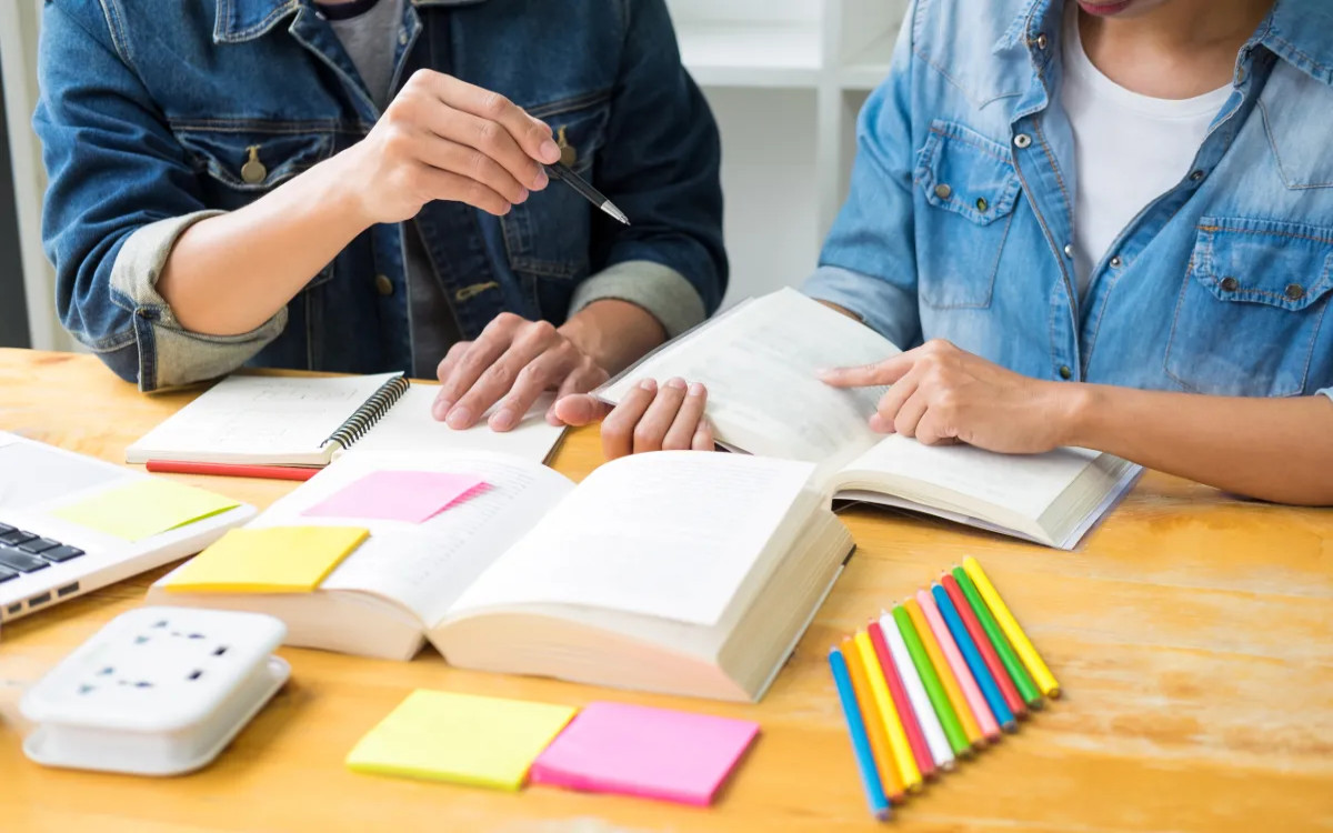 Mediana – Rising Future 2021: Naložba v znanje je vedno prava pot