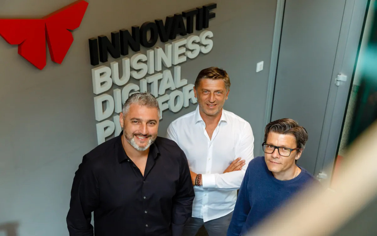 Edina pot, po kateri je smiselno hoditi, je pot napredka