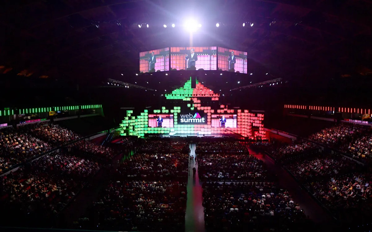 Web Summit 2021: Tehnologija napreduje, potrošnik pa še vedno zahteva pristnost