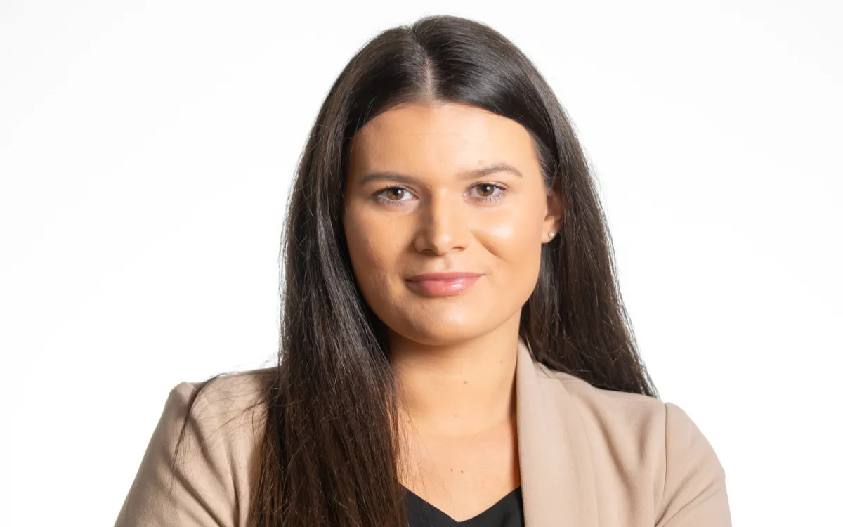 Eva Škedelj v Dubaju sodeluje pri promociji Expa 2020