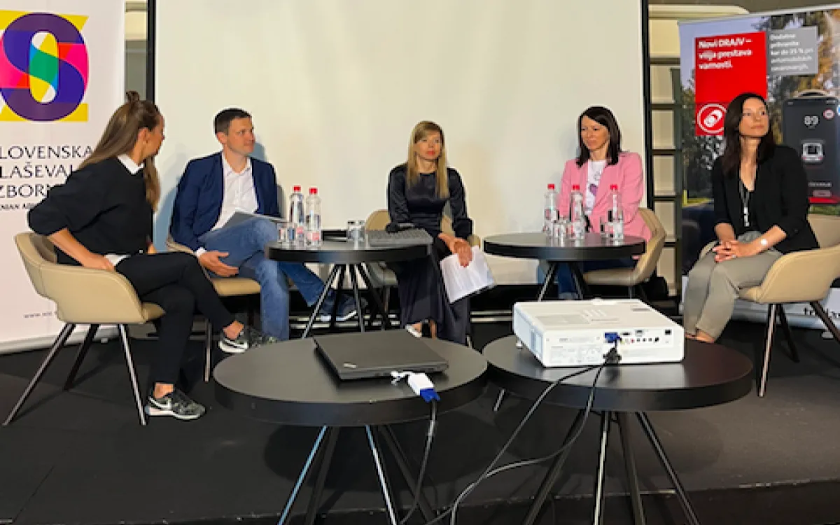 Izzivi digitalizacije: Ni nam treba skočiti na vsak vlak