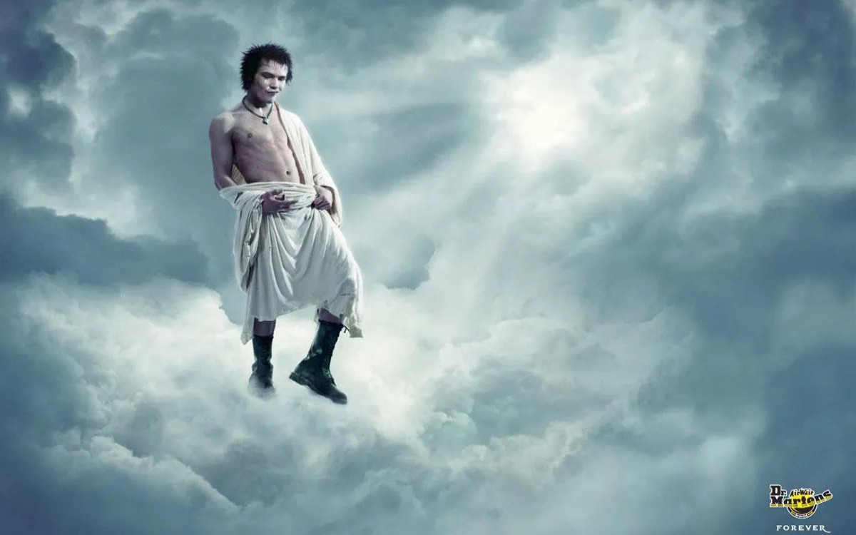 Dr. Martens: od delavskih škornjev do oblikovalske ikone 