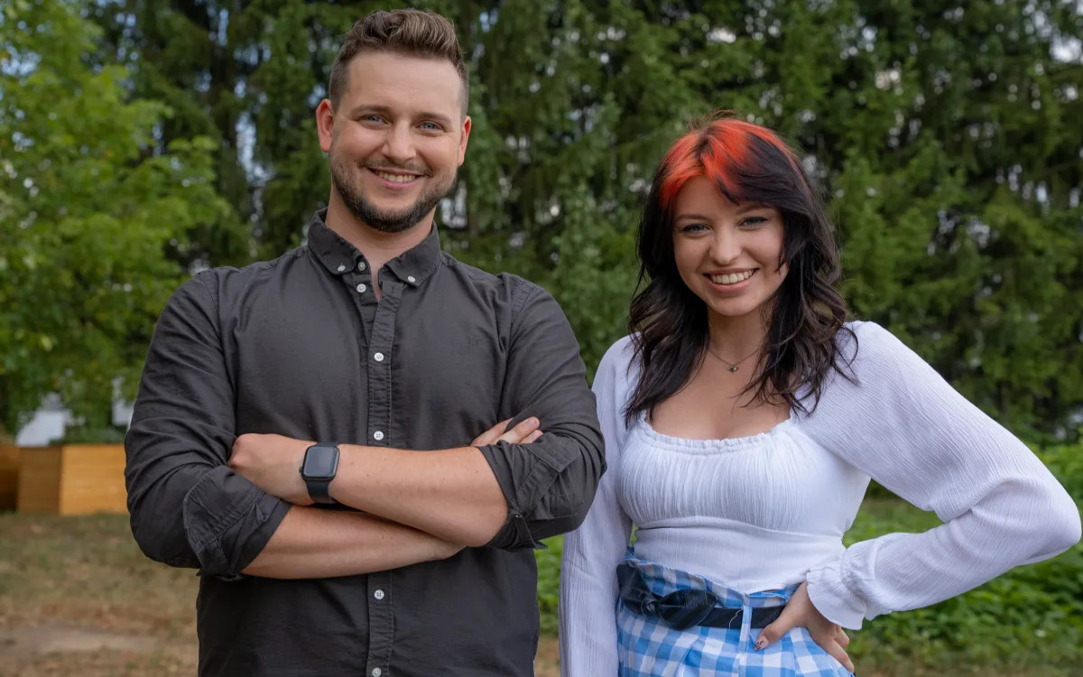 Ekipa POP IN-a z novima obrazoma