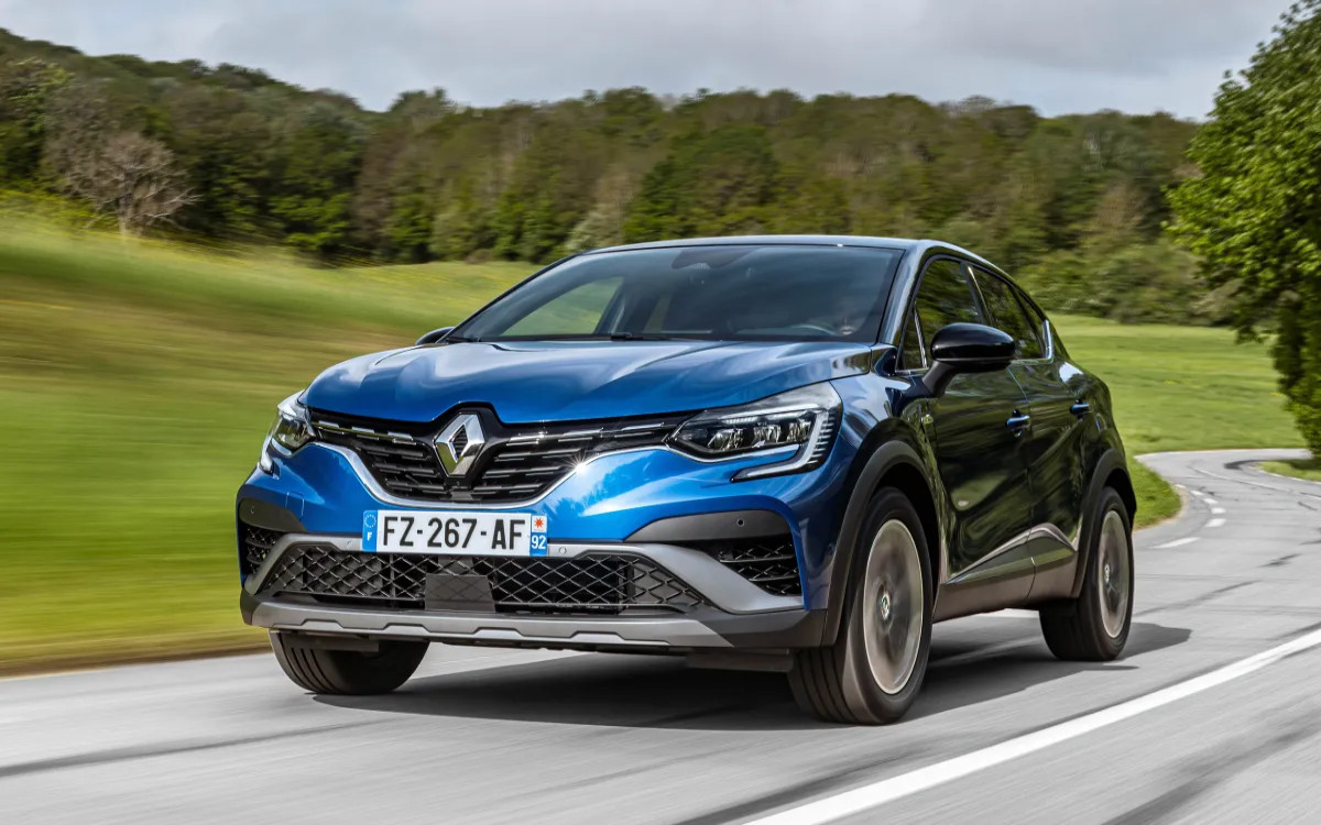 S hibridom Renault Captur E-Tech na festival Weekend Media
