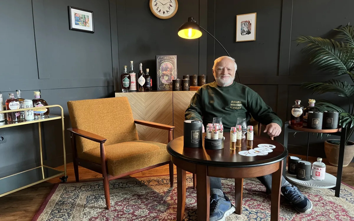 Hide the Pain Harold bo Flaviarjev Božiček 