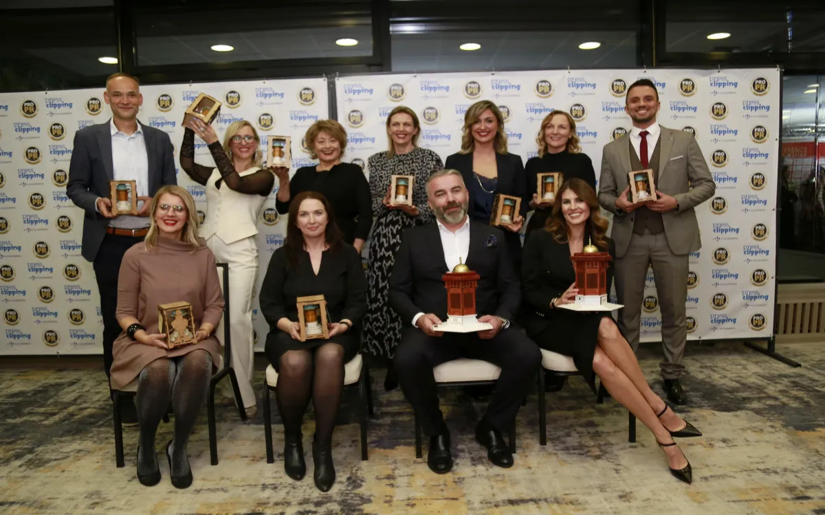 Suzana Žbogar in Aleksander Salkič med prejemniki nagrad PRO PR Globe Awards