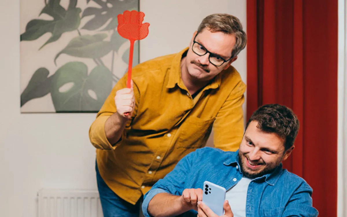 A1 Slovenija za črni petek predstavlja »nakupolovca«