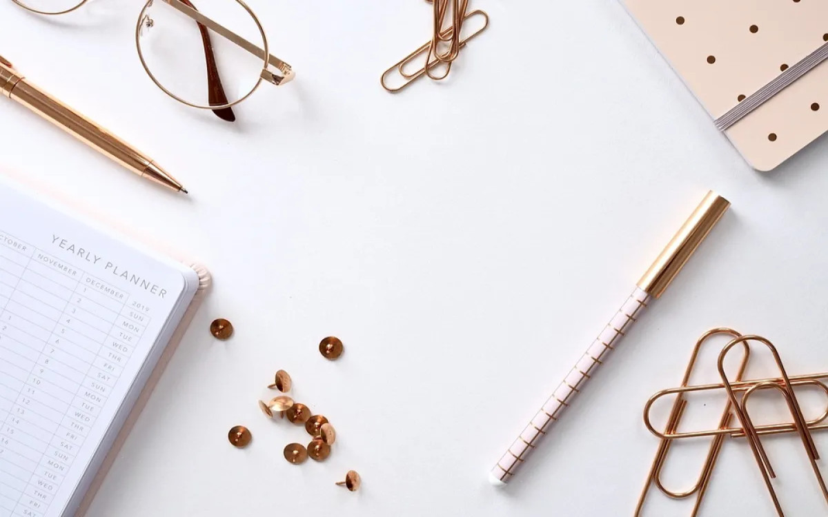 Združeno kraljestvo: Hibridno delo uzakonjeno, nič več konkurenčne klavzule