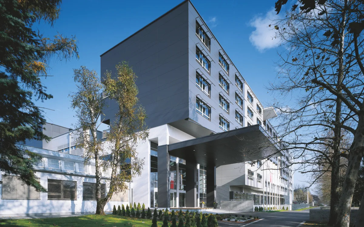 30 let programa TKOJ na FDV: »Mladim nudimo holističen pristop k delovanju v profesionalnem svetu«