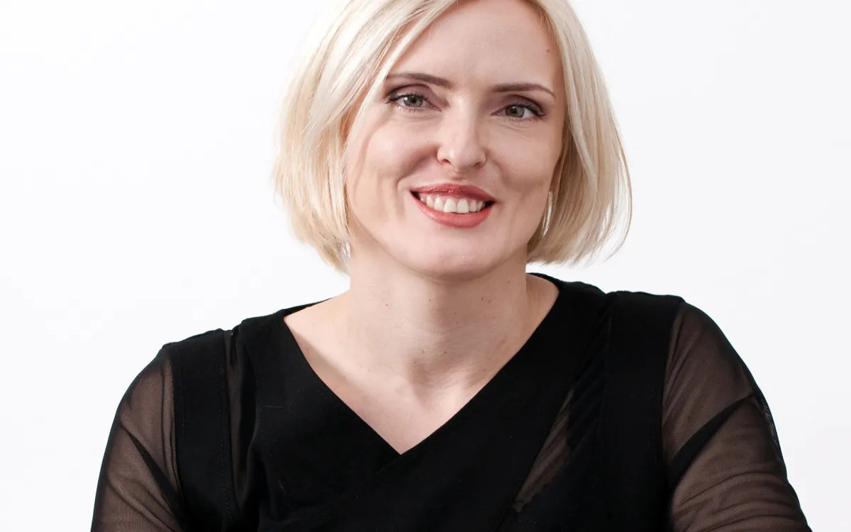 Ljudje vs. ChatGPT ali moč pisane besede