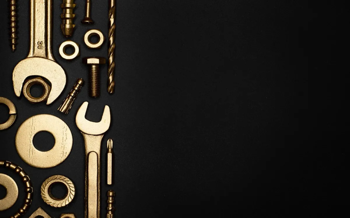 Razpisi tedna: Od klipinga do zakupa oglasnega prostora