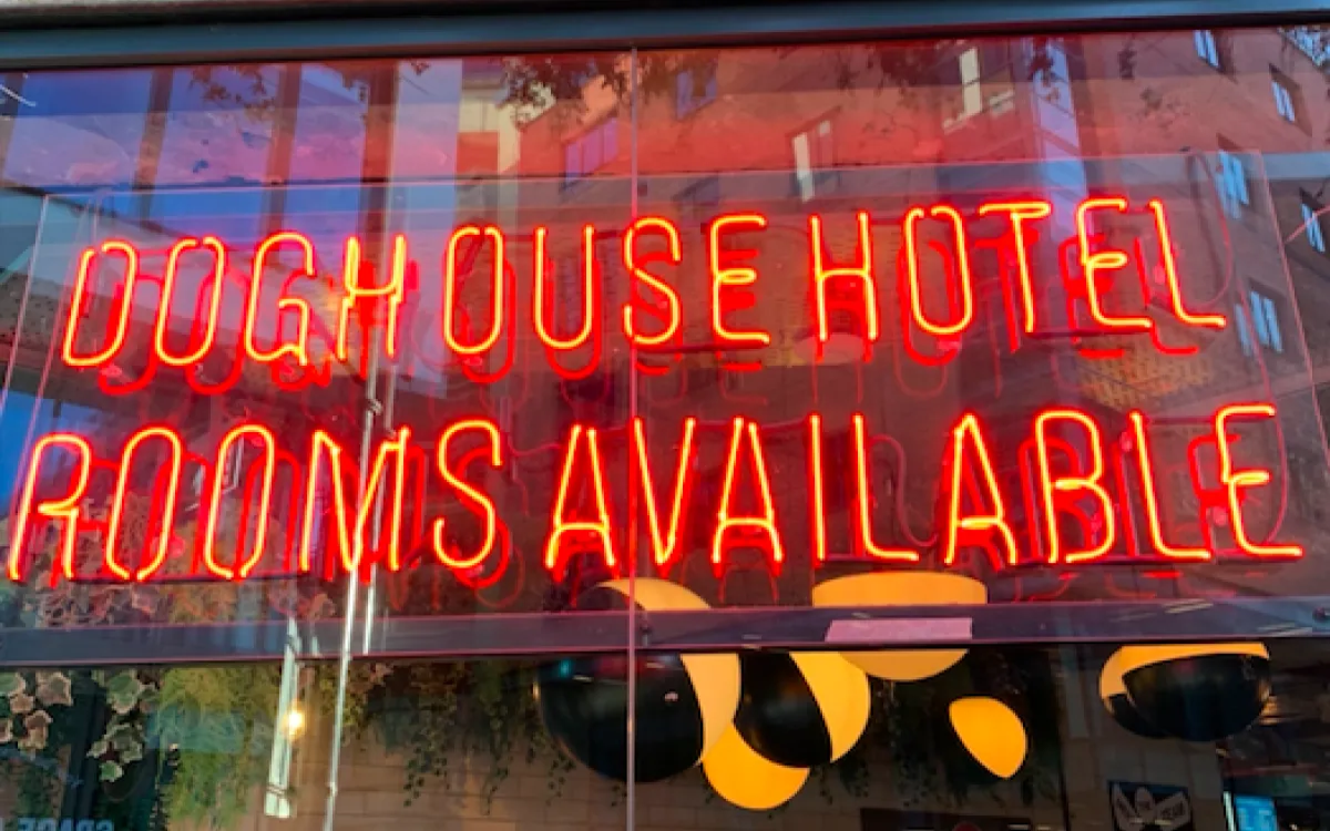 Kako v Veliki Britaniji »čistijo« hotelske sobe