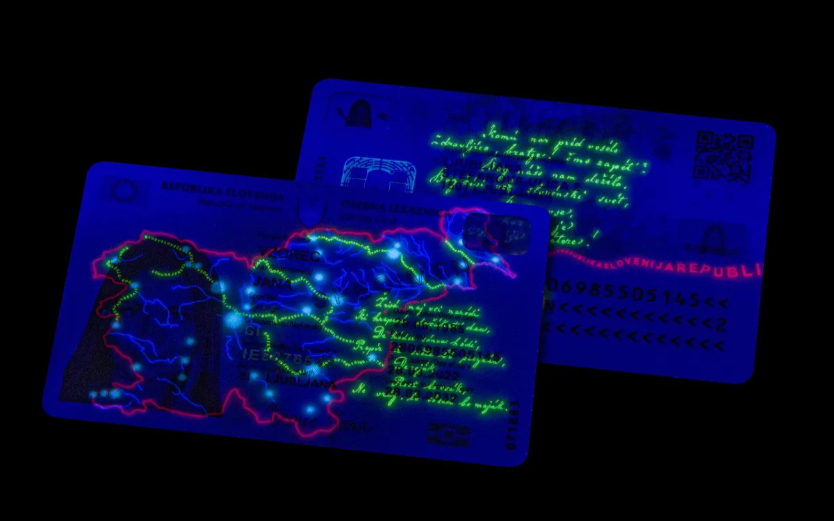 Kaj pomeni mednarodna nagrada za najboljšo osebno izkaznico?