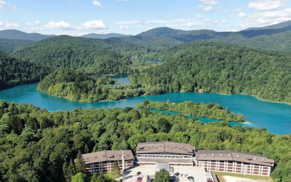 Položaj odnosov z javnostmi je še vedno trden in močan