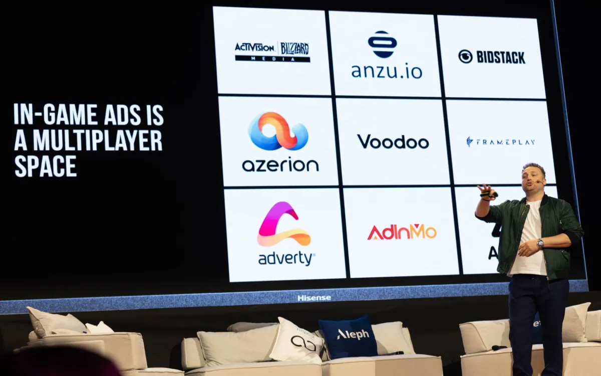 Kot da bi leta 1950 prepričevali o učinkovitosti televizijskega oglaševanja