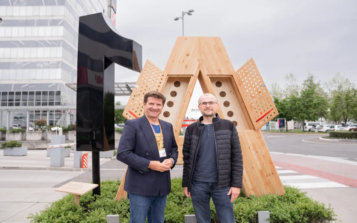 A1 Slovenija v Ljubljani odprl luksuzni hotel za čebele samotarke