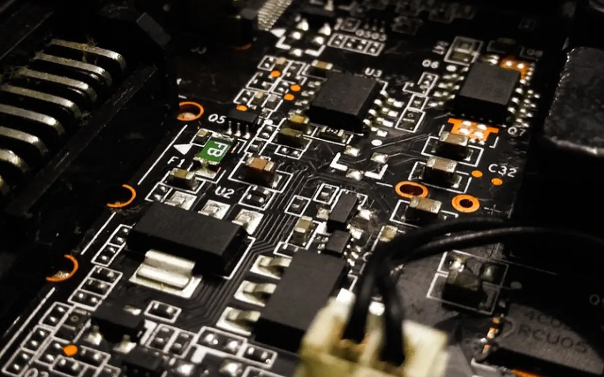 Nvidia, največji dobičkar umetne inteligence