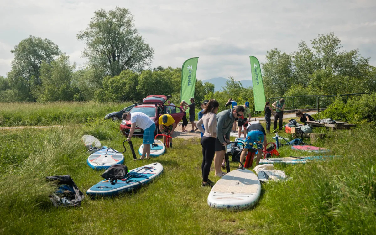 Zavarovalnica združila suparje v prizadevanju za čistejše okolje