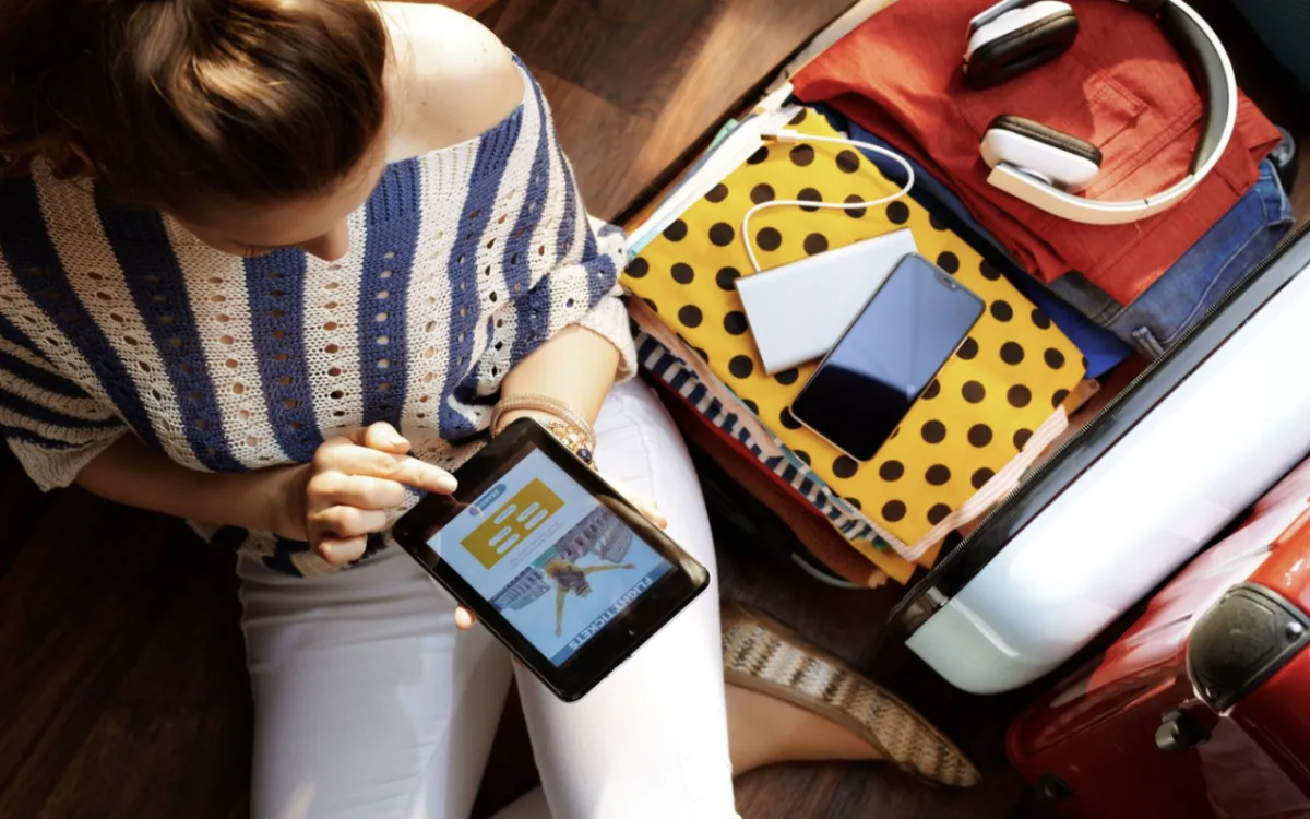 Booking.com implementiral ChatGPT za načrtovanje potovanj