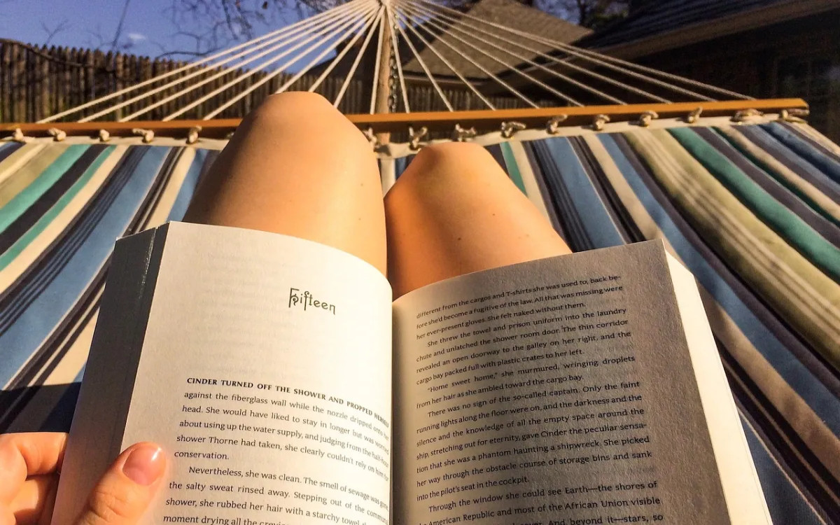 Naj dobrega poletnega branja ne zmanjka