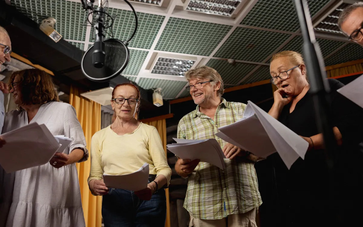 Jubilejna, deseta serija Lahkonočnic, krepi veščine pripovedovanja