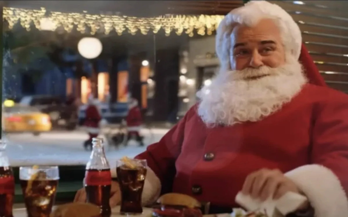 Coca-Cola s »prijaznim« božičnim oglasom