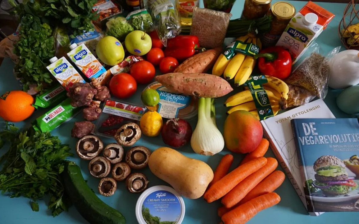 Velike trgovske mreže odpirajo veganske trgovine