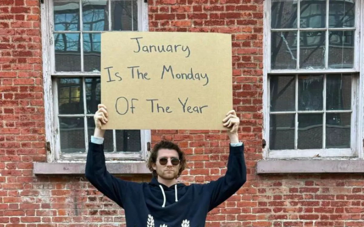 Zaposlujejo Red Orbit, Taktik, Mladinska knjiga in drugi