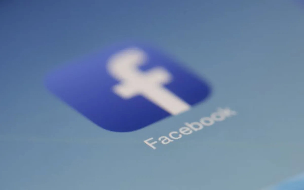 Facebook, vodilno mesto za oglaševalce v Sloveniji