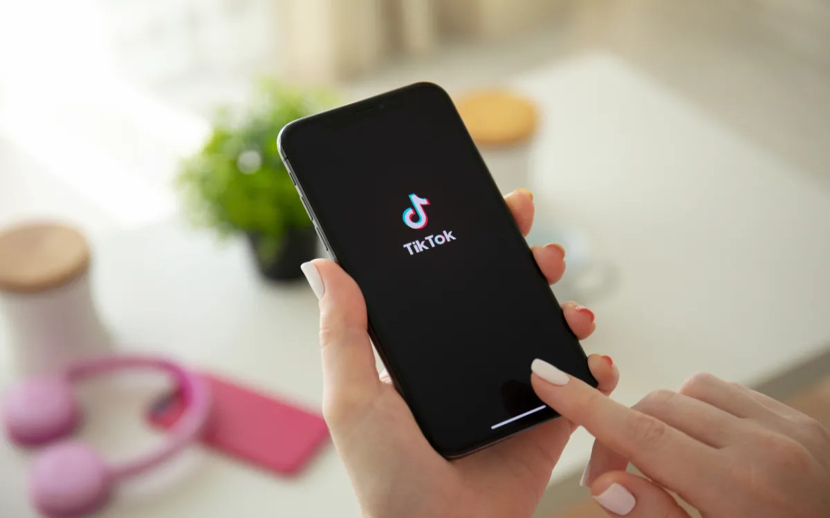 TikTok je v Sloveniji najbolj priljubljen med generacijo Z