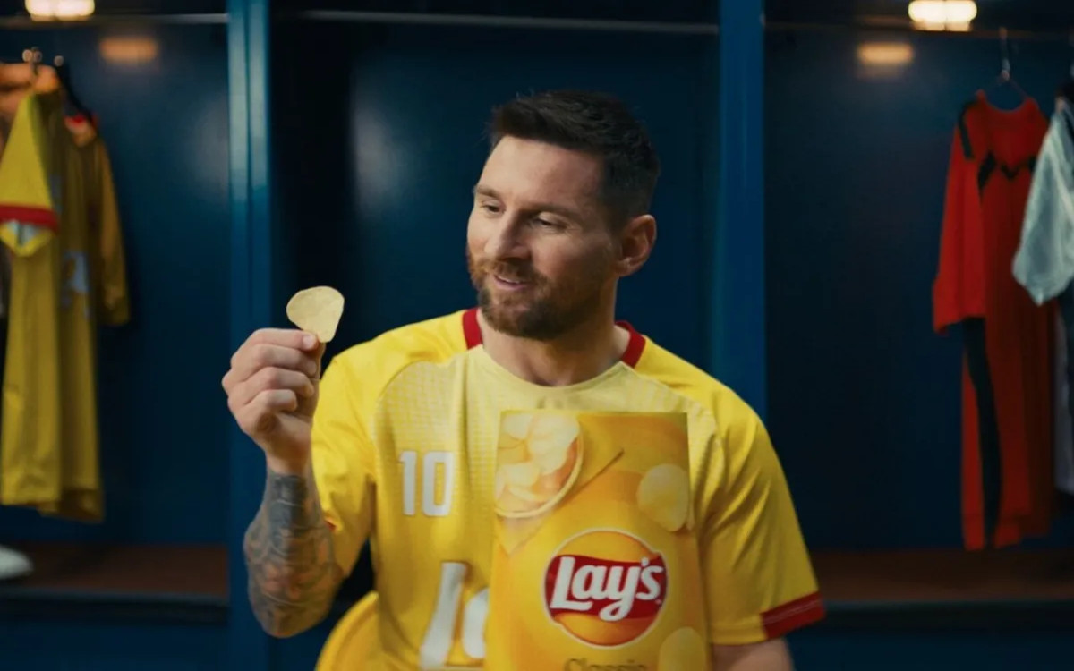 Lay's spreminja navijaško himno