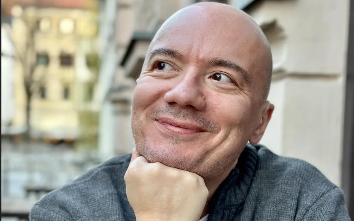 Vsi potrebujemo urednico (tudi uredniki) 