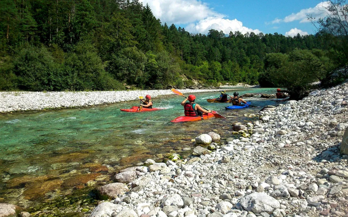 Slovenci so v službi zavzeti, a delodajalcu precej nezvesti