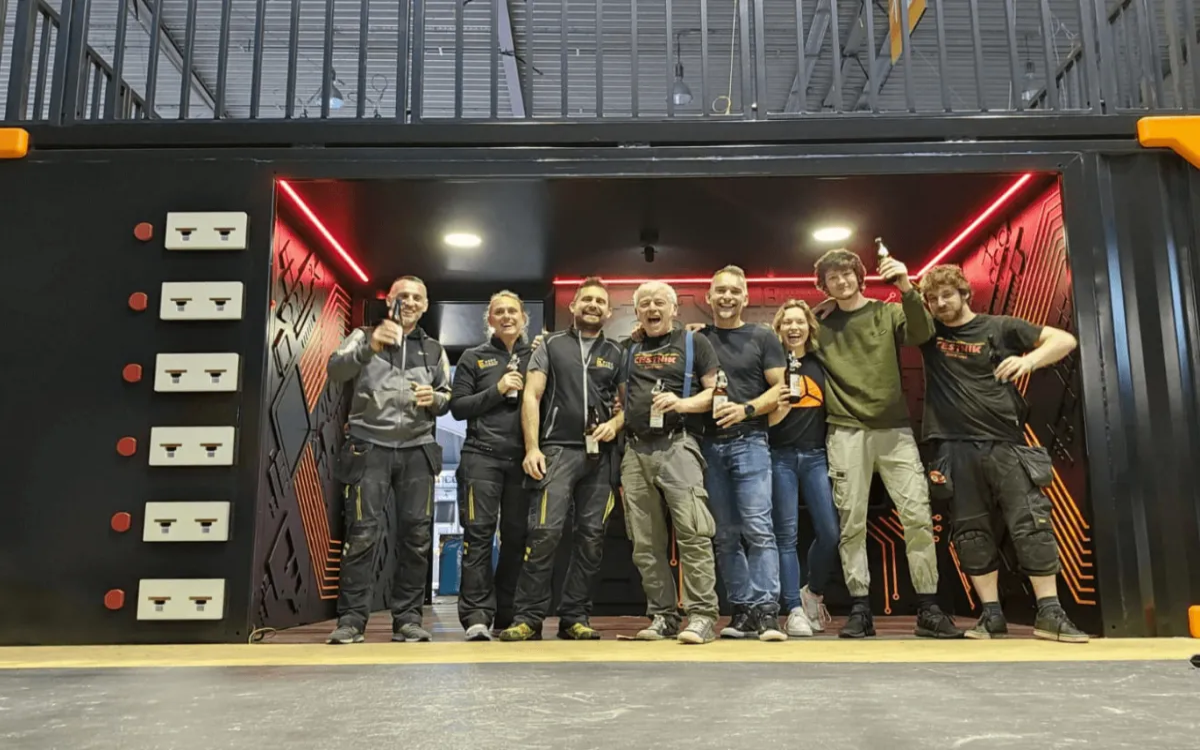 Dewesoft z ladijskim kontejnerjem navdušil v Nemčiji