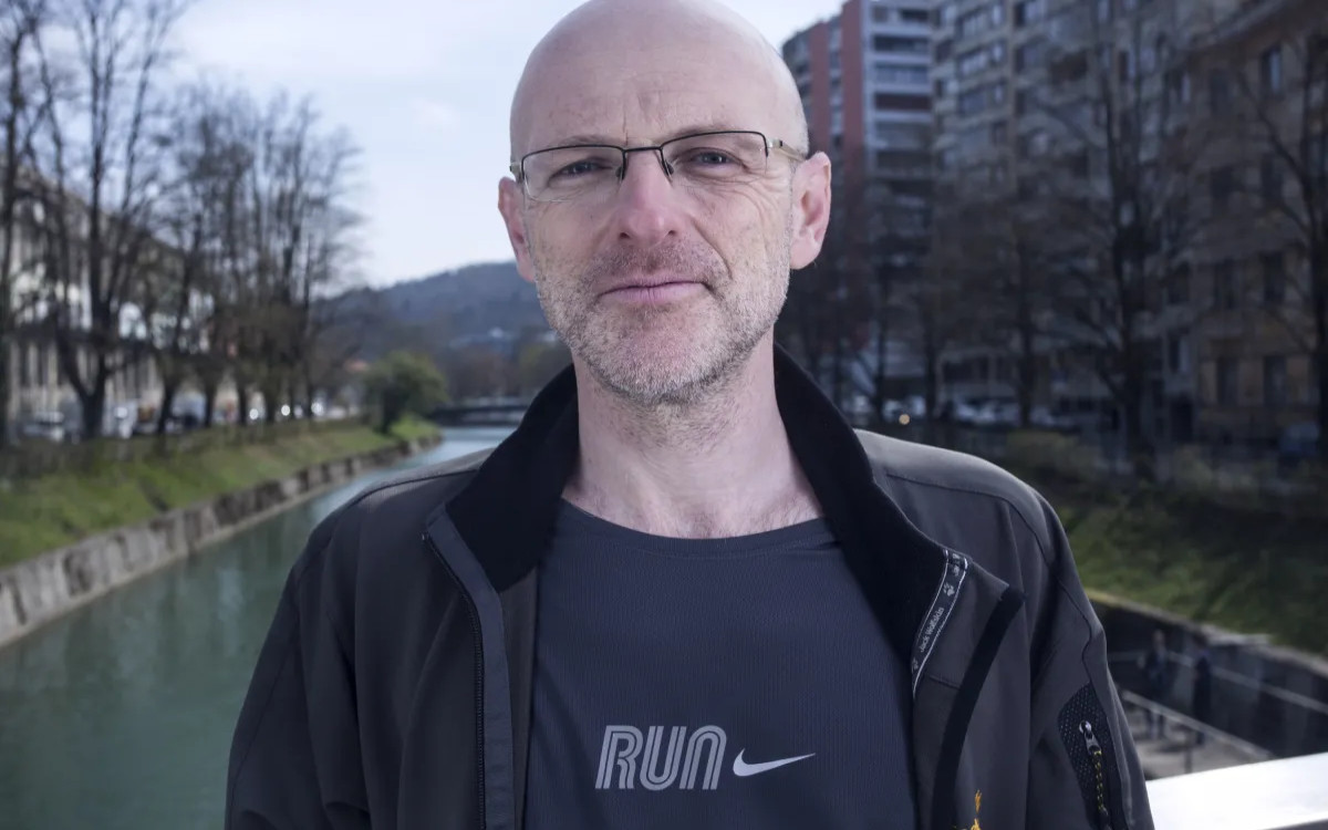 Ko scenarist televizijskih serij napiše napet politični triler