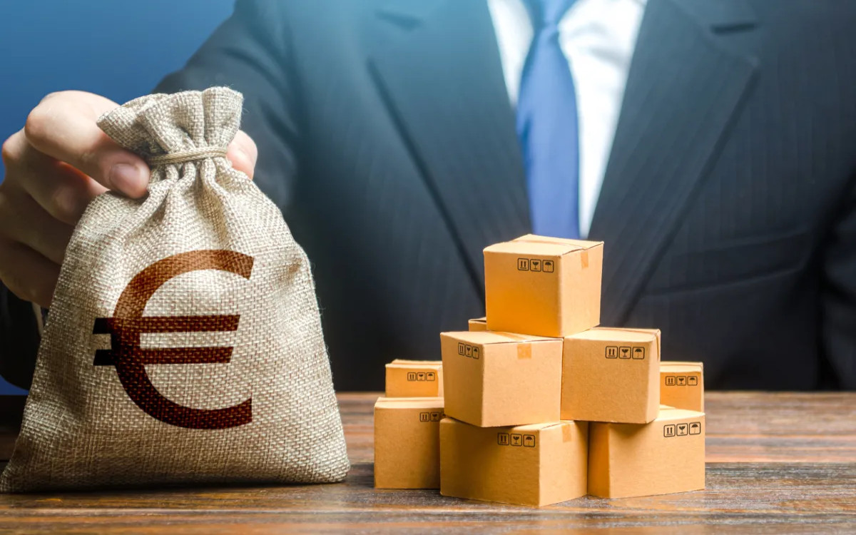 Bo vlada postala odgovoren gospodar – tudi na področju oglaševanja?