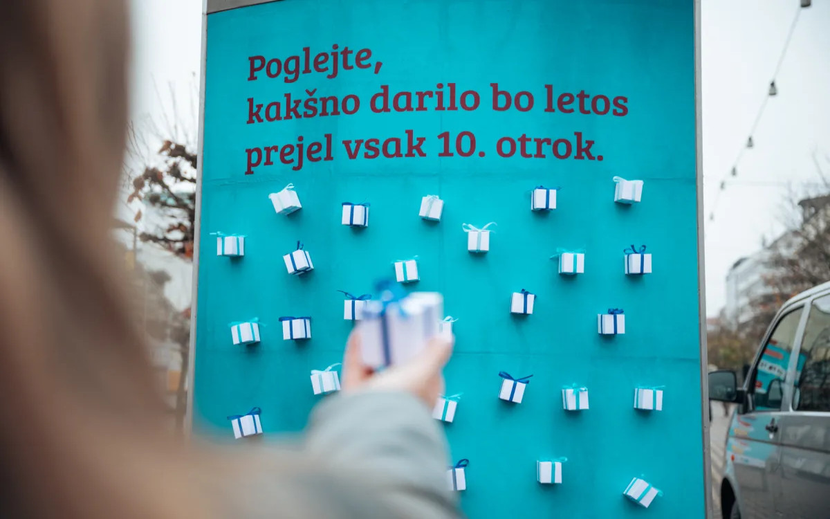 »Takšno darilo bo prejel vsak 10. otrok«