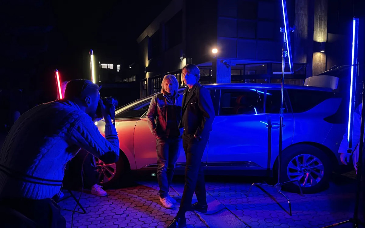 Heroji že osmo sezono furajo v pižamah