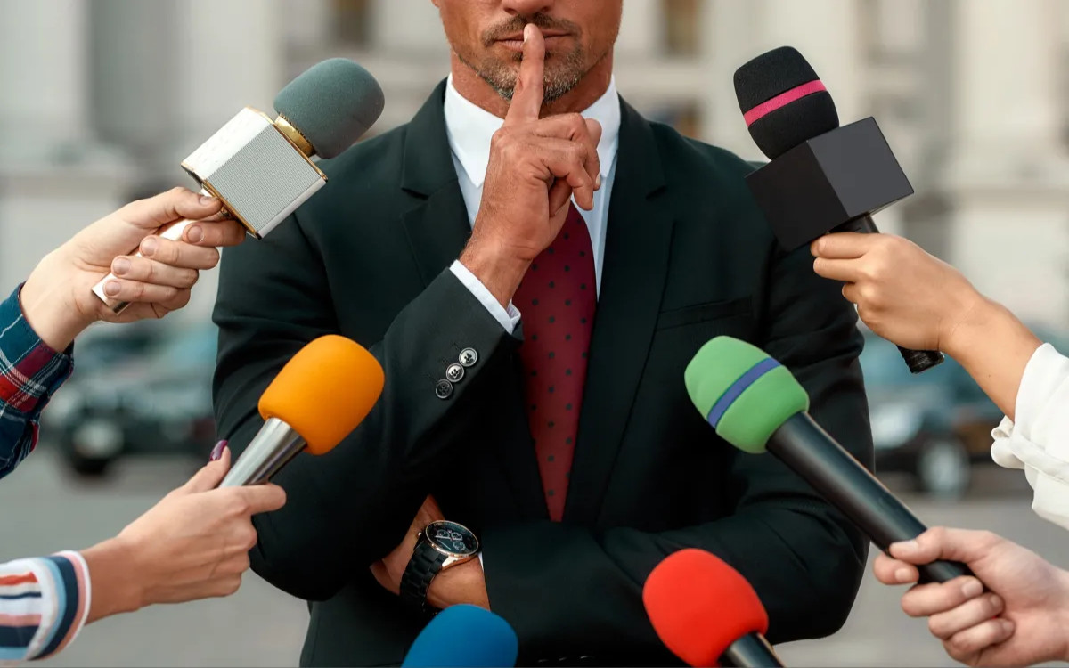 »Novi predlog zakona o medijih ogroža novinarsko neodvisnost«