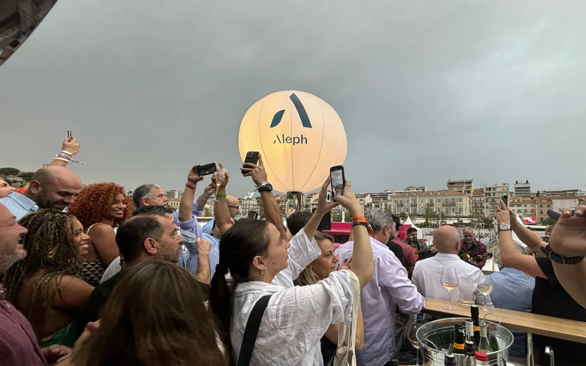 Aleph praznuje 20 let – s Httpoolom, brez Timoteja Gale & co.