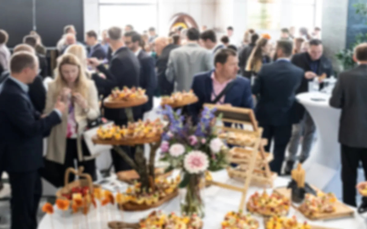 Budnica za oglaševalsko industrijo