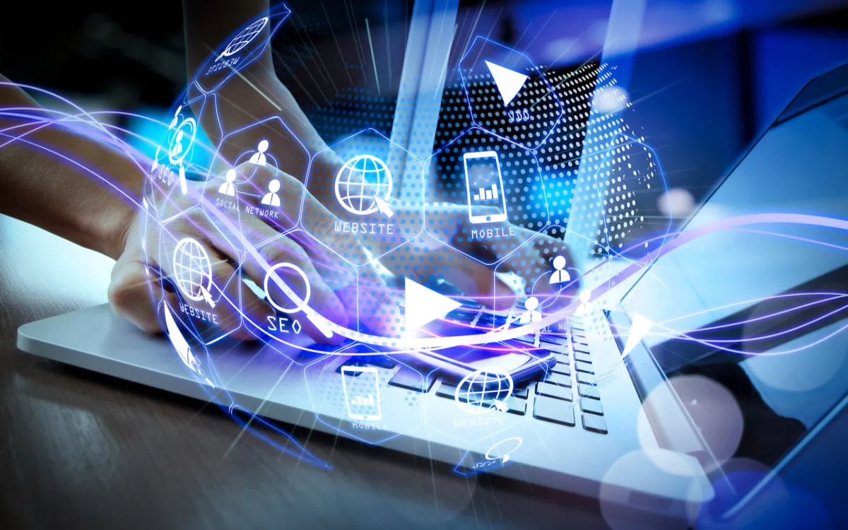 MOSS: Na vrhu po enomesečni prevetritvi ponovno brez sprememb