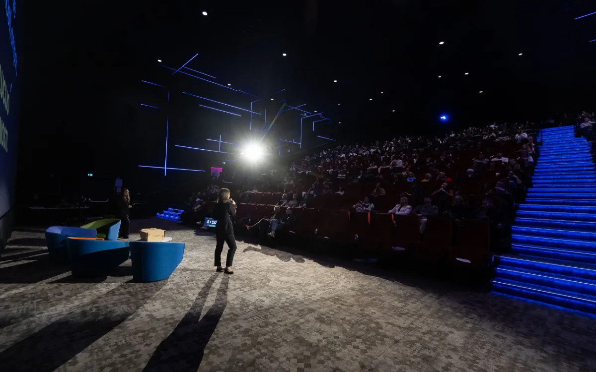 Dan_d: 28 korakov pred tekmeci