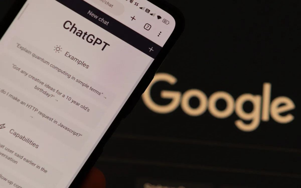 Skoraj vsak deseti Slovenec že raje uporablja UI kot iskalnike